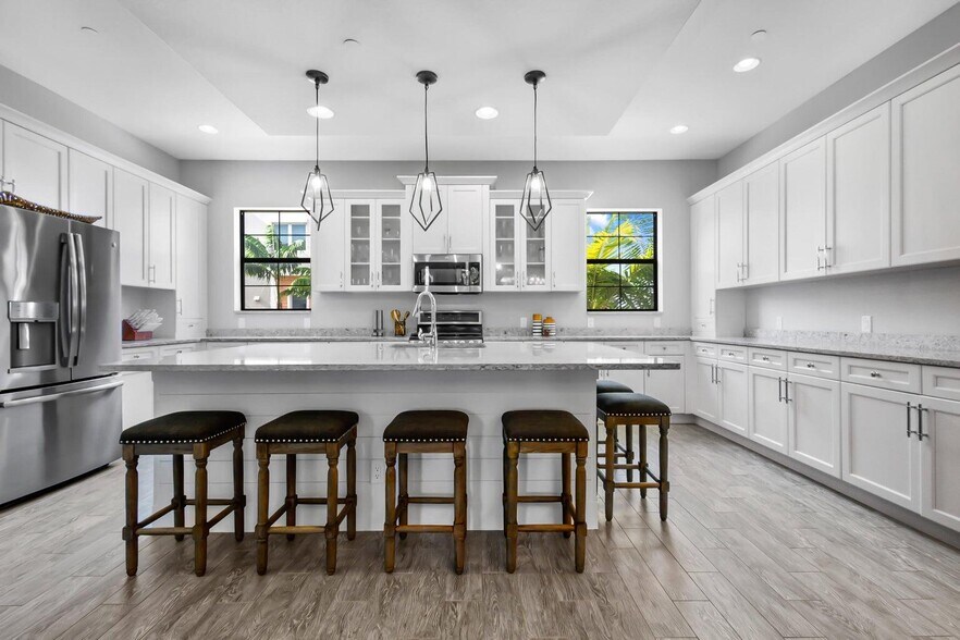 Building Photo - 4083 Faraday Way