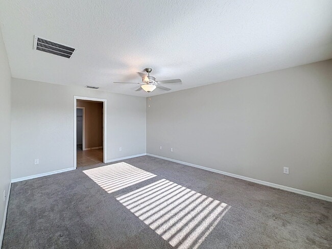 Building Photo - 31857 Sun Kettle Lp