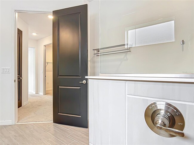 Building Photo - 7067 SW 60th Ln