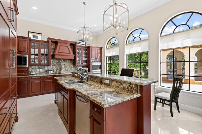 Building Photo - 7040 Long Leaf Dr