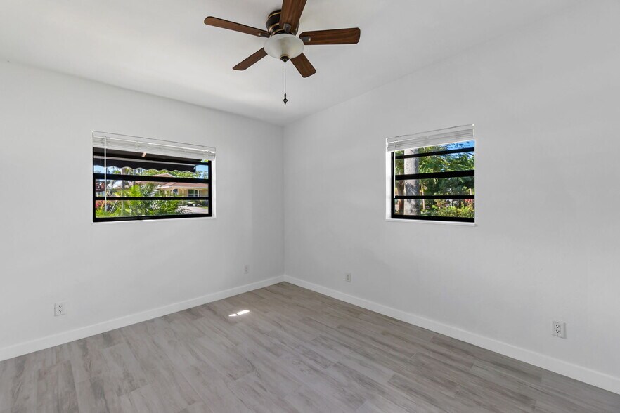 guest - 3275 Cottage Grove Ave