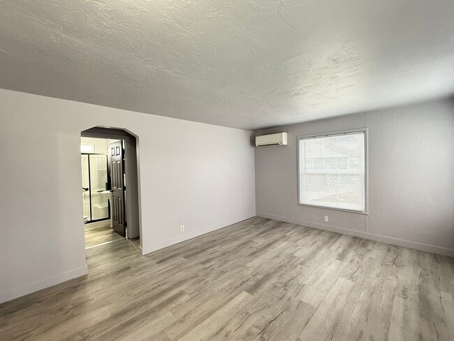 Building Photo - Freshly Updated Thurston Home!