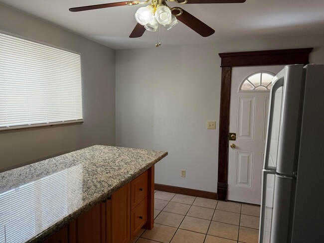 Building Photo - 1360 S High St