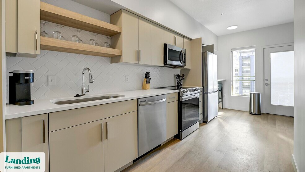 Building Photo - 352 E 500 S