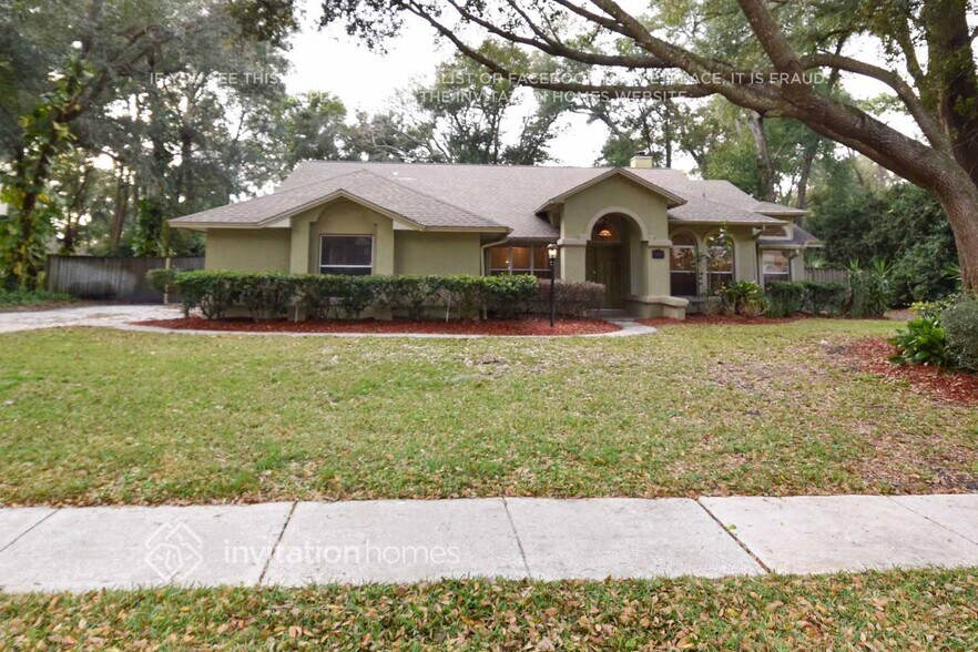 Primary Photo - 1456 Deer Lake Cir
