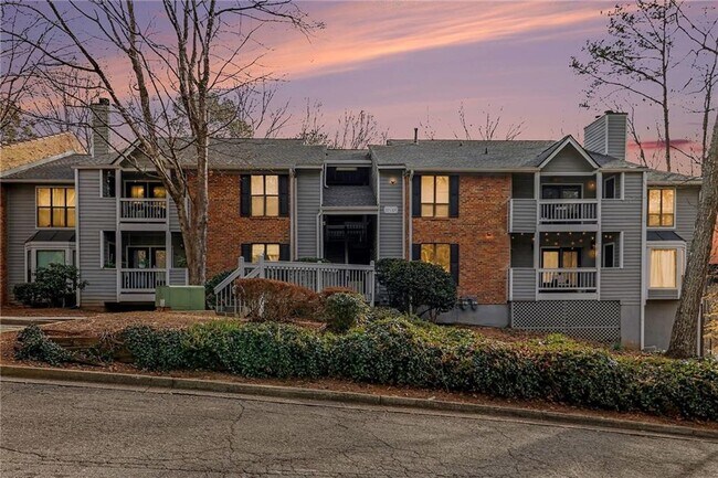 Building Photo - 225 Warm Springs Cir