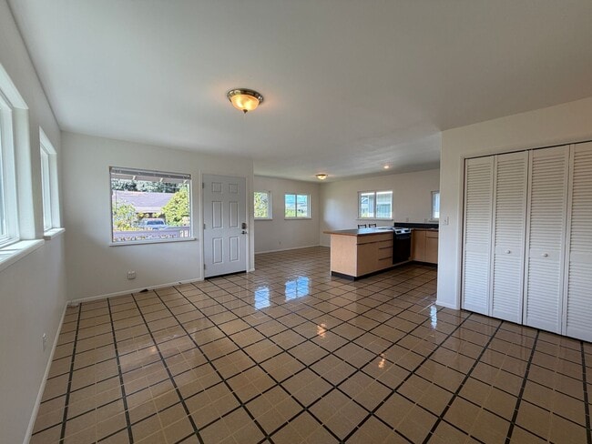 Building Photo - Relaxed Island Living in the Heart of Kailua