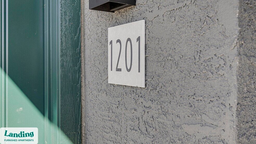 Building Photo - 5750 N La Cholla Blvd