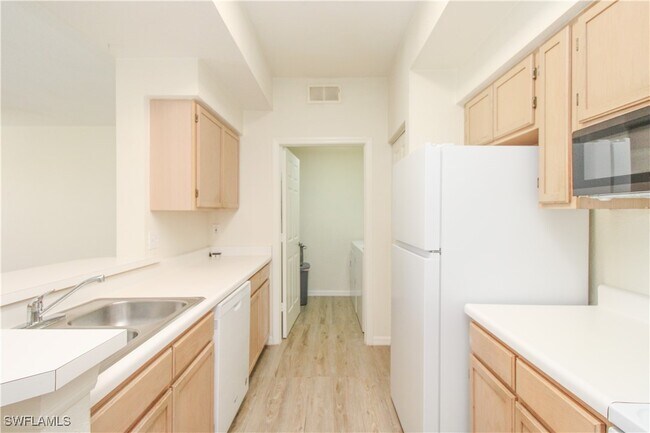 Building Photo - 4630 St Croix Ln