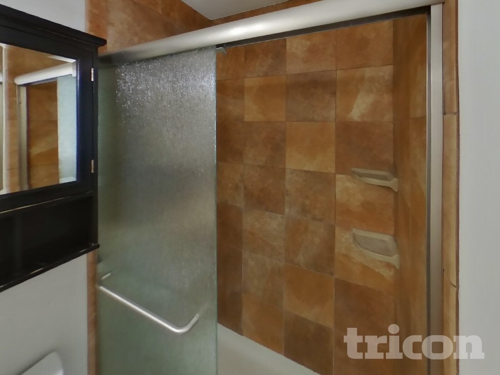 Building Photo - 1130 Pinehurst Ln