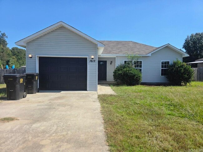 Building Photo - 1613 Moon Rd
