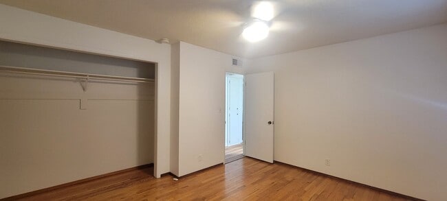 Building Photo - 21855 Belmont Dr