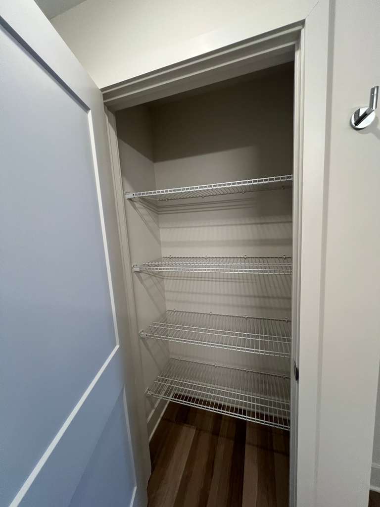 Building Photo - 2910 SW 69th Ave