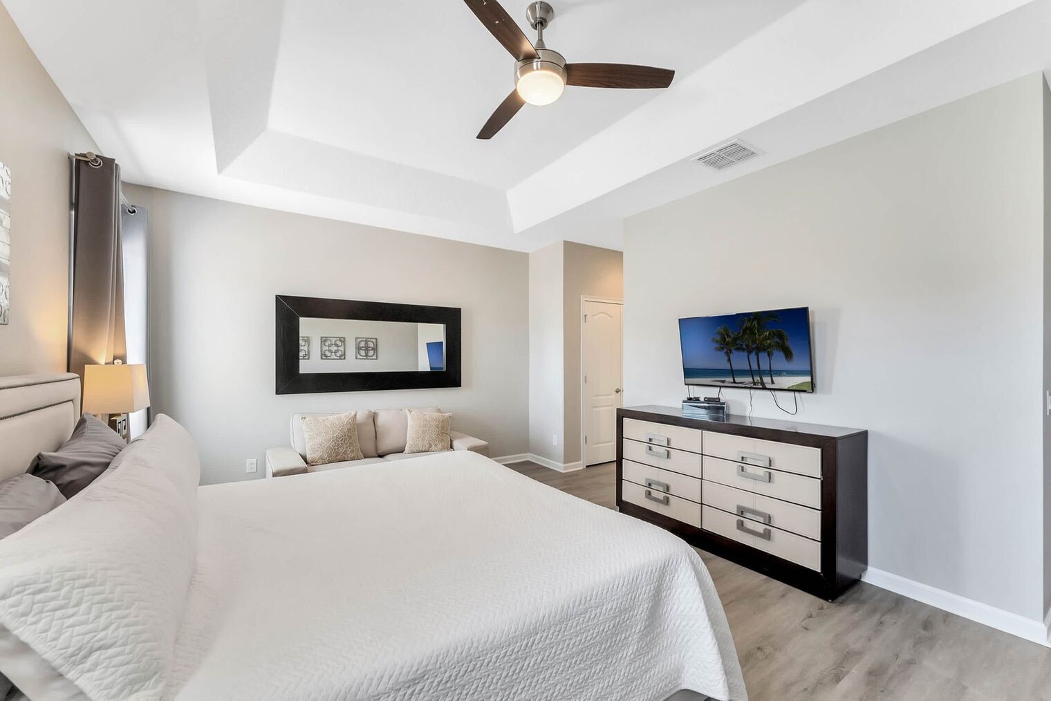 Building Photo - 4348 Acorn Ct