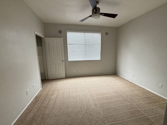 Building Photo - West Lancaster Condo In  Gated Community Near A.V College