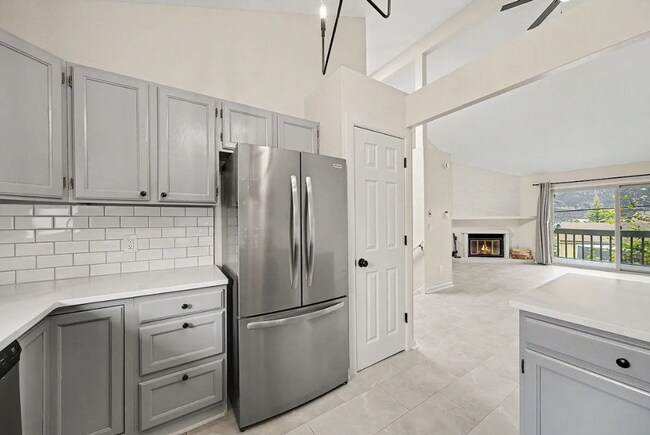 Building Photo - 514 Grand Estates Dr