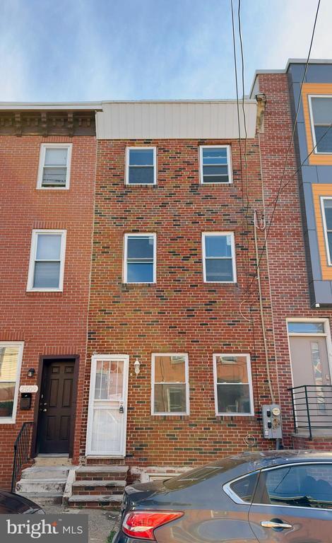 Building Photo - 2507 N Mascher St