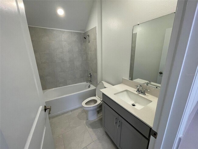 Building Photo - 6098 Blissful St