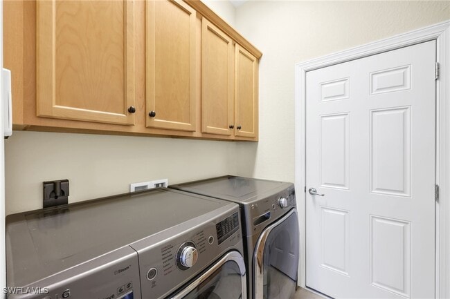 Building Photo - 17600 Old Harmony Dr