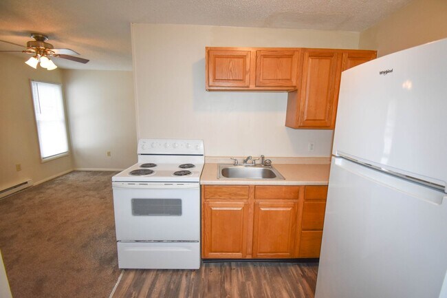 Building Photo - RWIL300