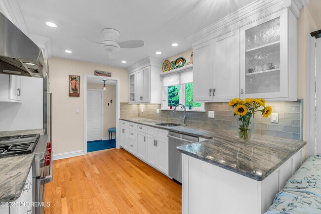 Building Photo - 67 N Farragut Ave