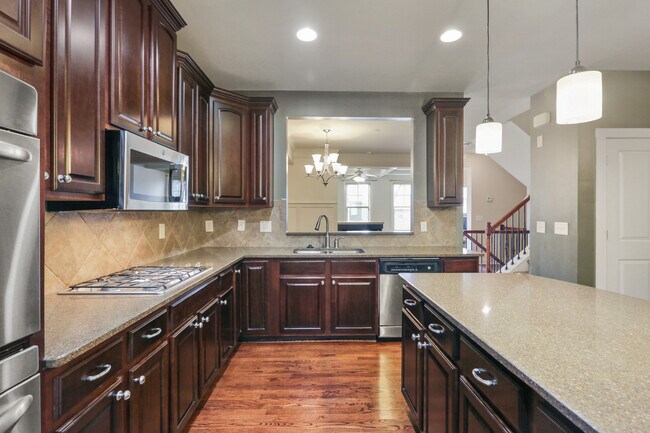 Building Photo - 2110 Westhill Dr SE, Smyrna, GA 30082