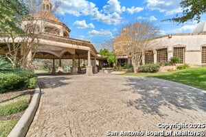 Building Photo - 7110 Hovingham