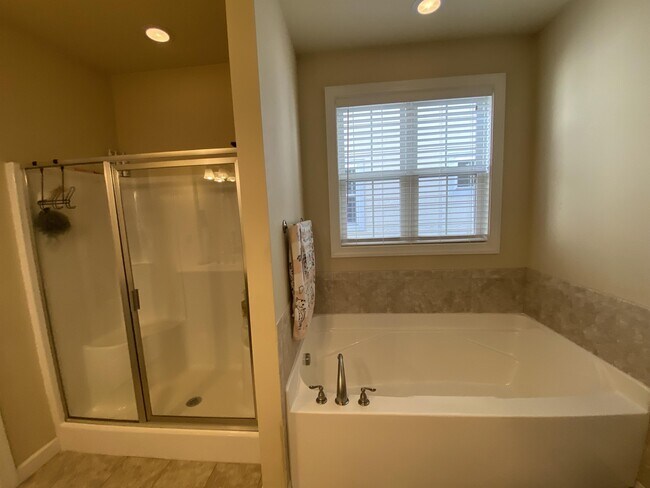 Building Photo - 2381 Rod Pocceschi Way