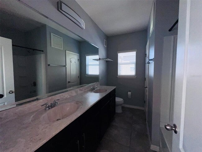 Building Photo - 6536 S Goldenrod Rd