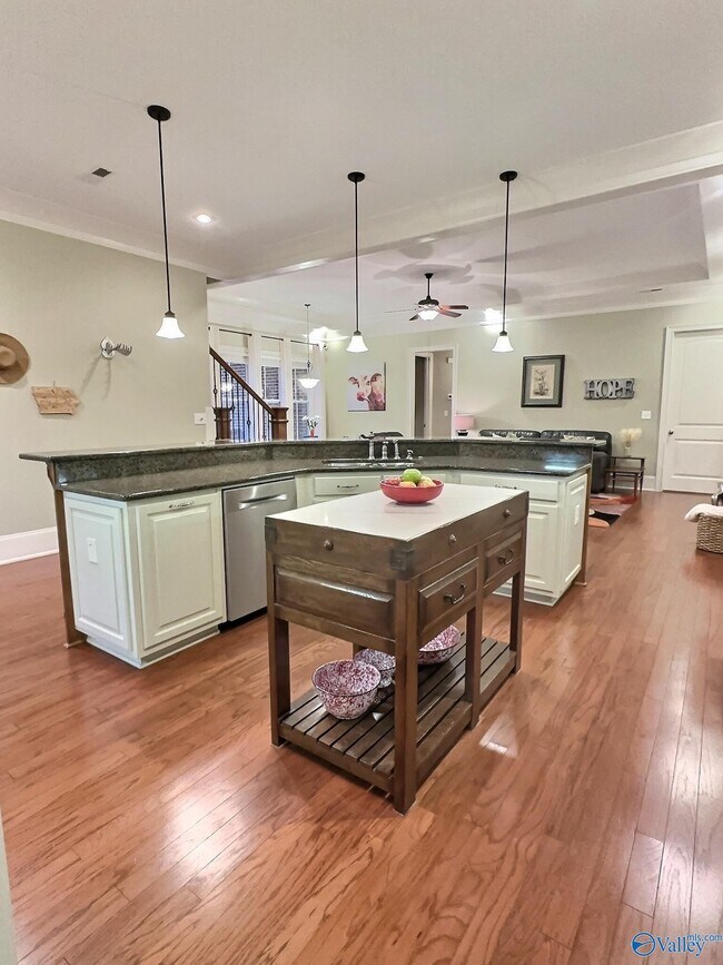 Building Photo - 28555 Garden Hills Rd NW