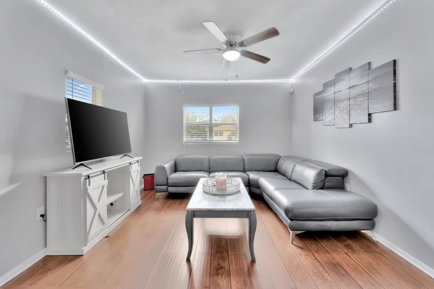 Building Photo - 1905 W St Louis St