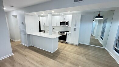 Building Photo - 5016 Sardis Rd