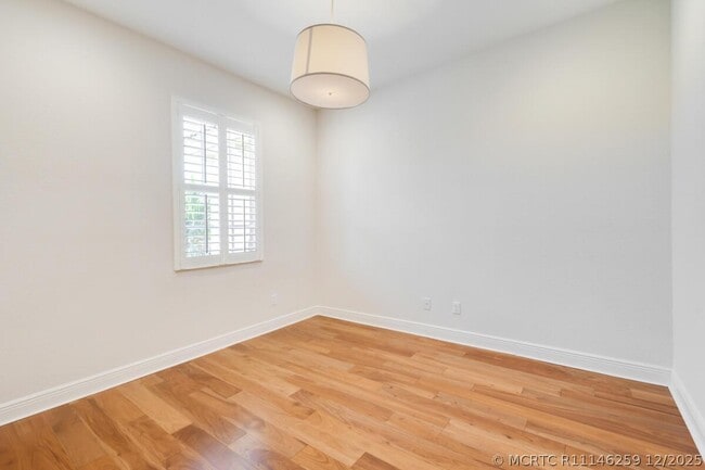 Building Photo - 4644 Cadiz Cir