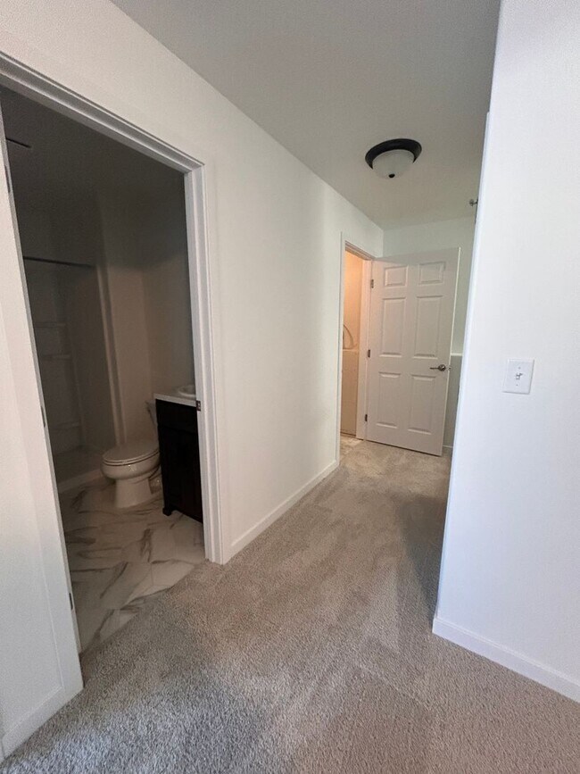 Building Photo - The Wilds Townhomes