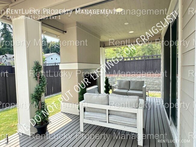 Building Photo - 34601 56th Ct S