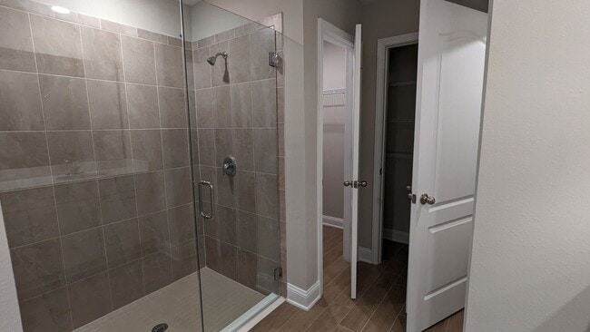 Building Photo - LIMITED TIME SPECIALS - 1/2 Month Free Ren...