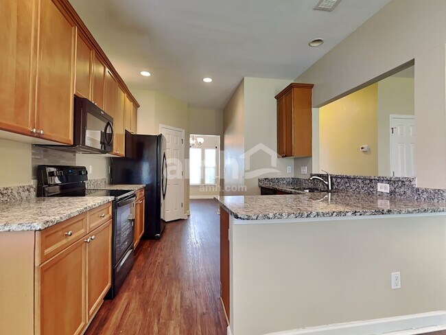 Building Photo - 3048 Argyll Dr