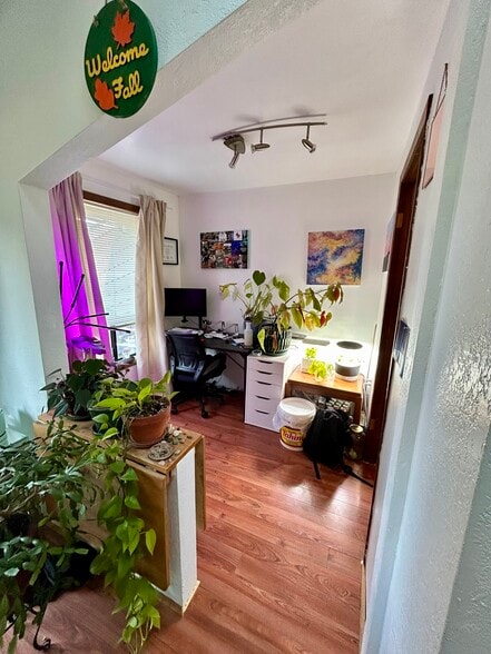 Dining Area/Office - 2122 Dickinson Ave NW