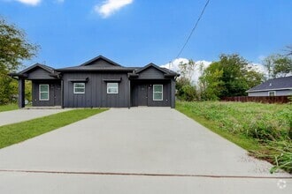 Building Photo - 1 Month FREE! Brand-New Duplex in Houston
