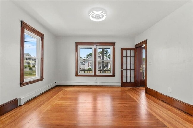Building Photo - 360 Orient Ave