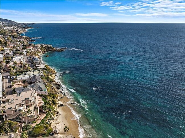 Building Photo - 237 Calliope St