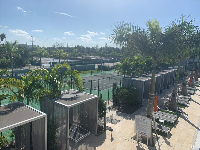 Building Photo - 6404 NW 105th Pl