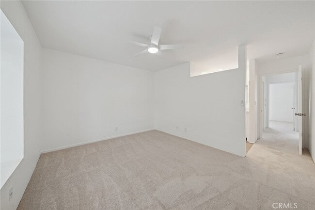 Building Photo - 82 Streamwood