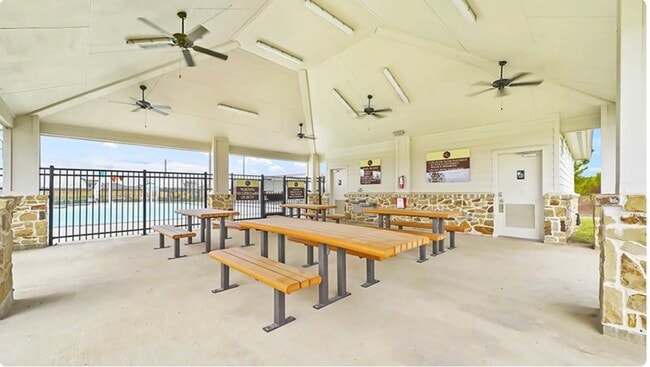 Building Photo - 23603 Legano Dr