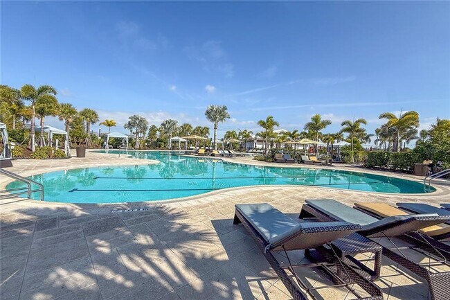 Building Photo - 17637 Crescent Moon Lp