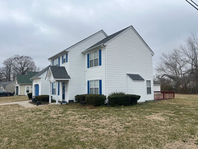 Building Photo - 100 Hillside Ave