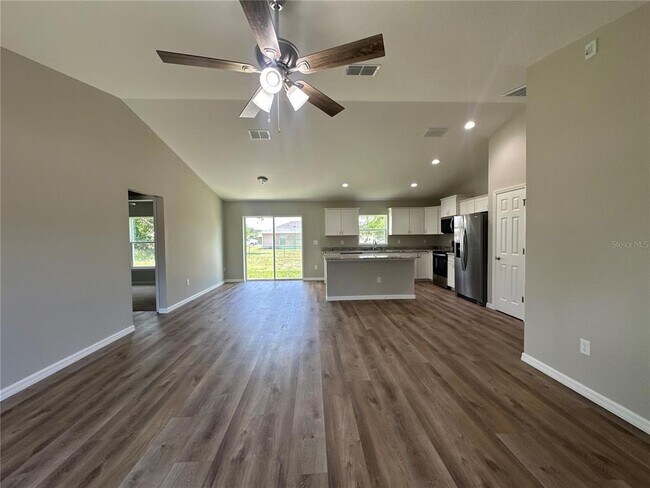 Building Photo - 115 Juniper Run