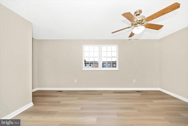 Building Photo - 103 Savannah Ct