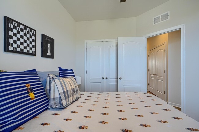 Building Photo - 1324 Ricketts Rd