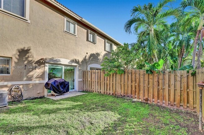 Building Photo - 8518 SW 214th Ln